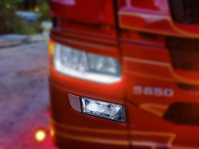 Supplerende parklys til Scania LED tåkelykt 2016-2022